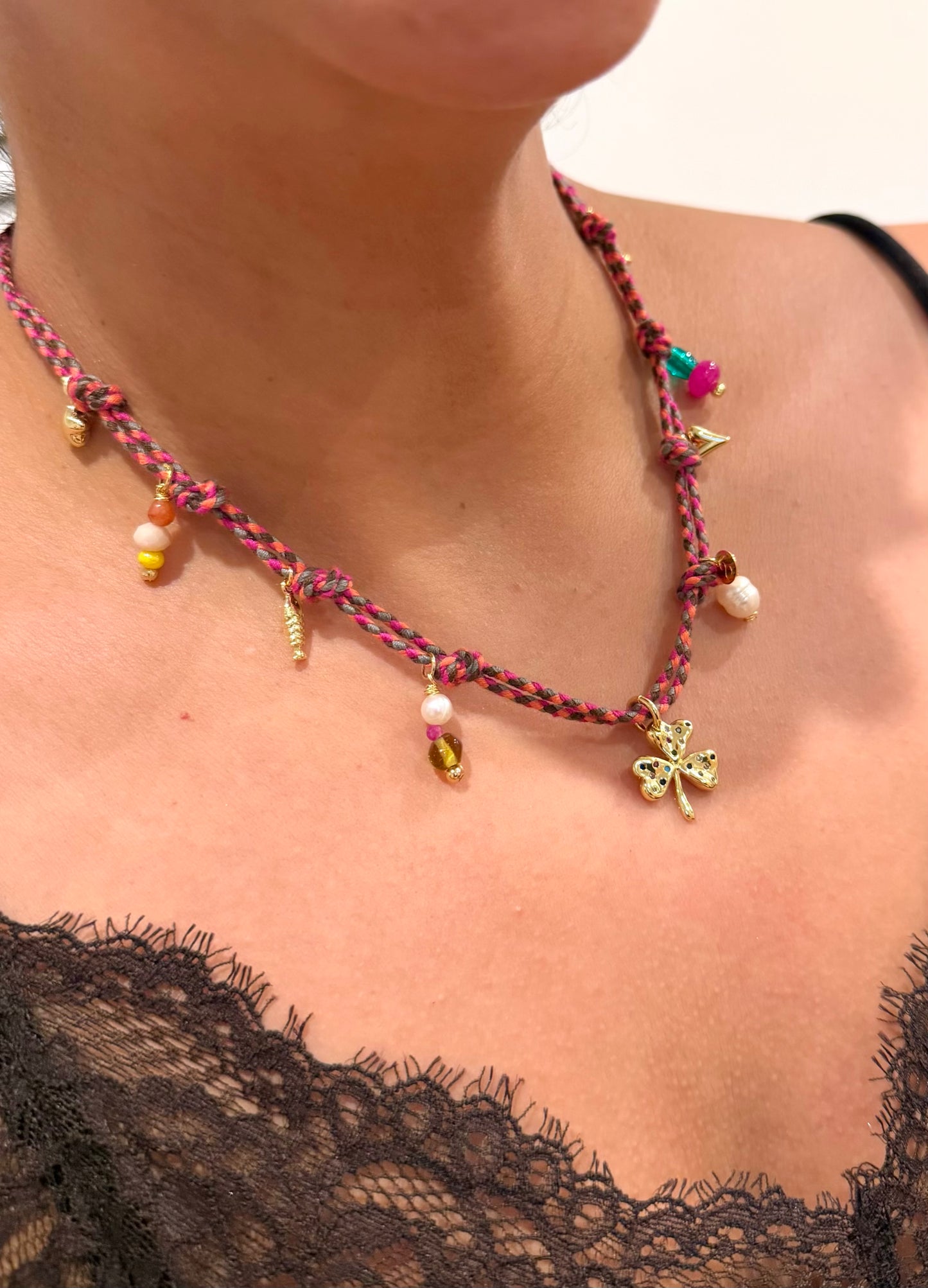 VITA NECKLACE