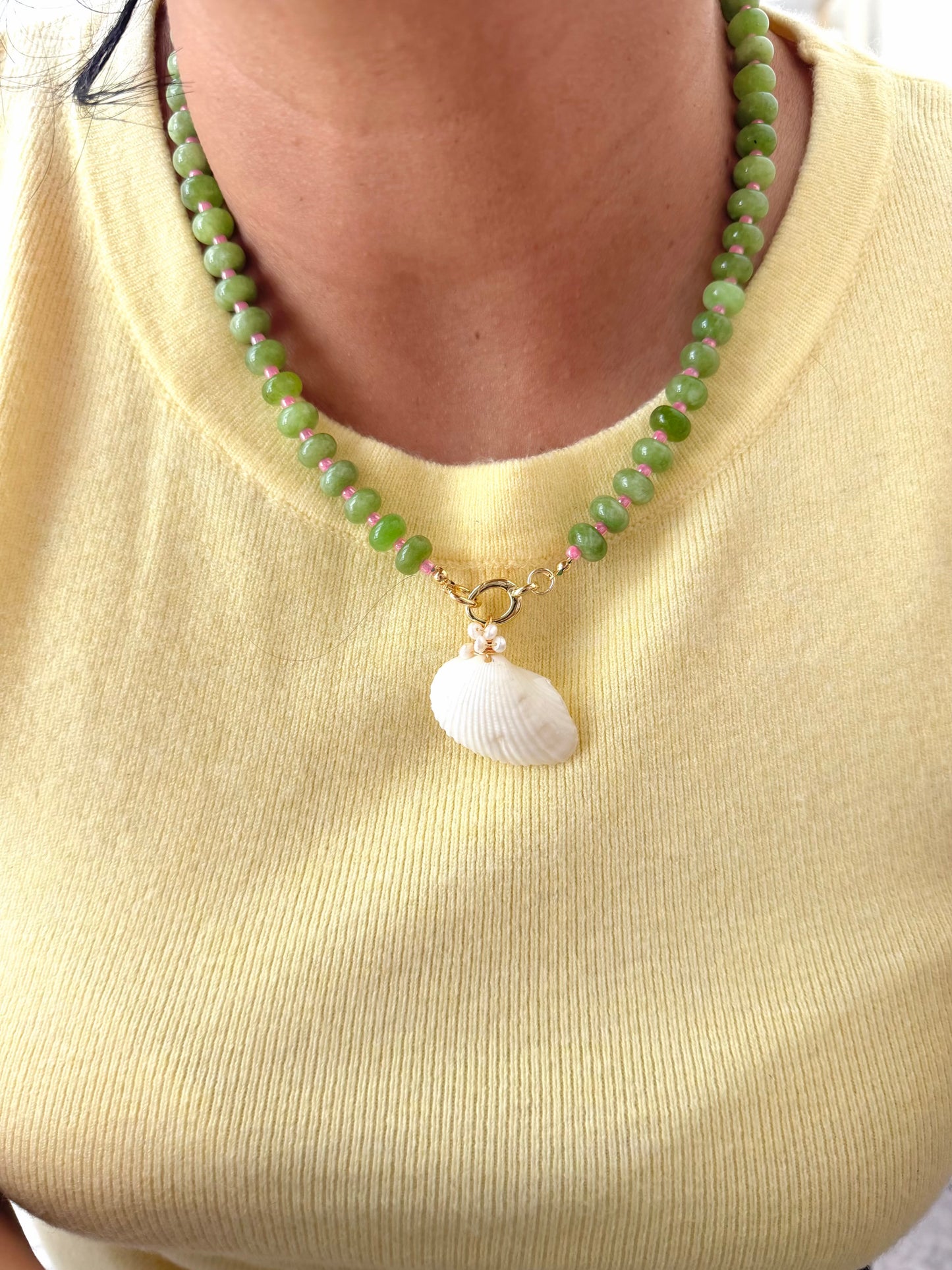 GREEN SUNSHINE NECKLACE