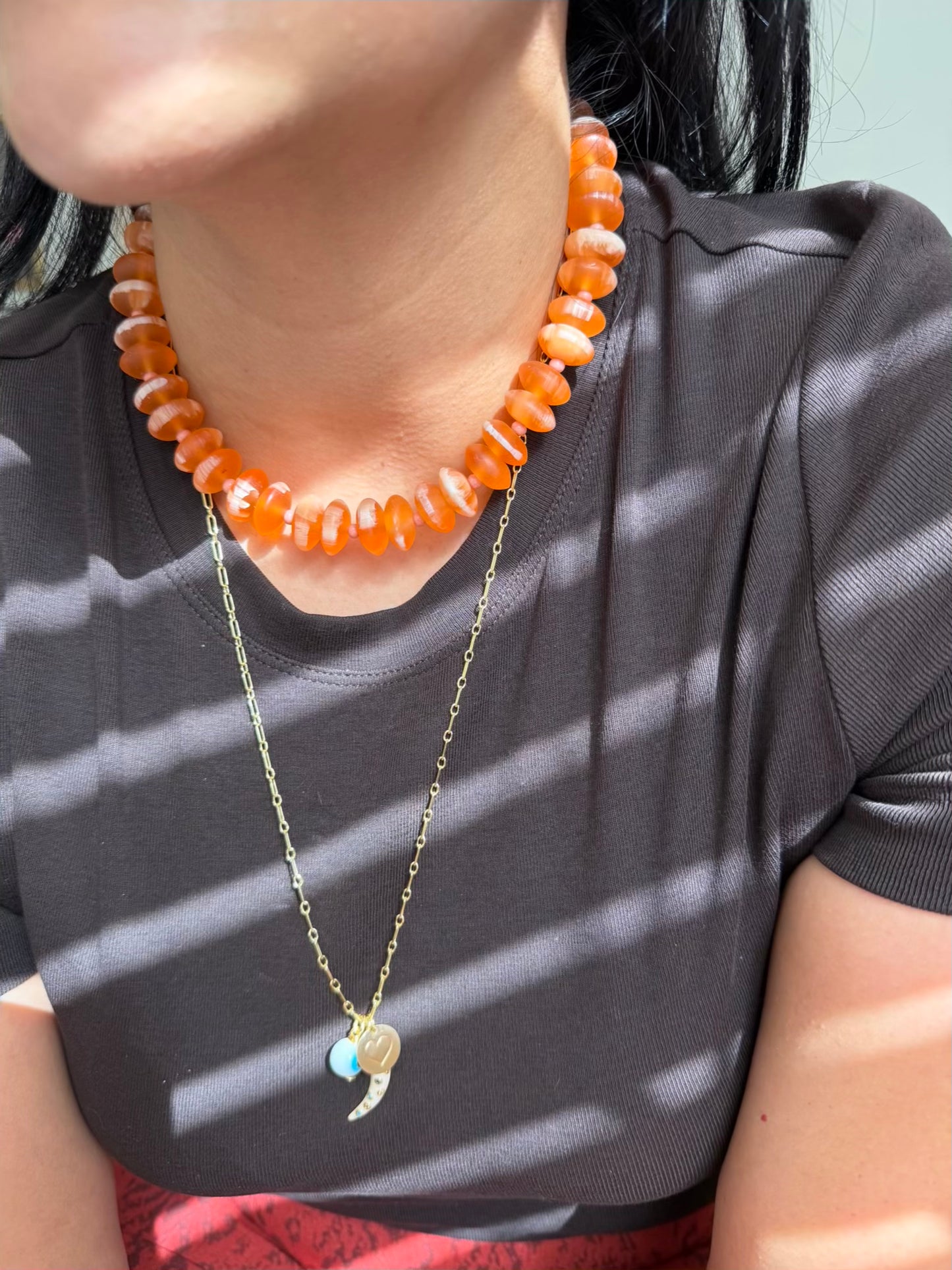 BUBBLE RESIN NECKLACE