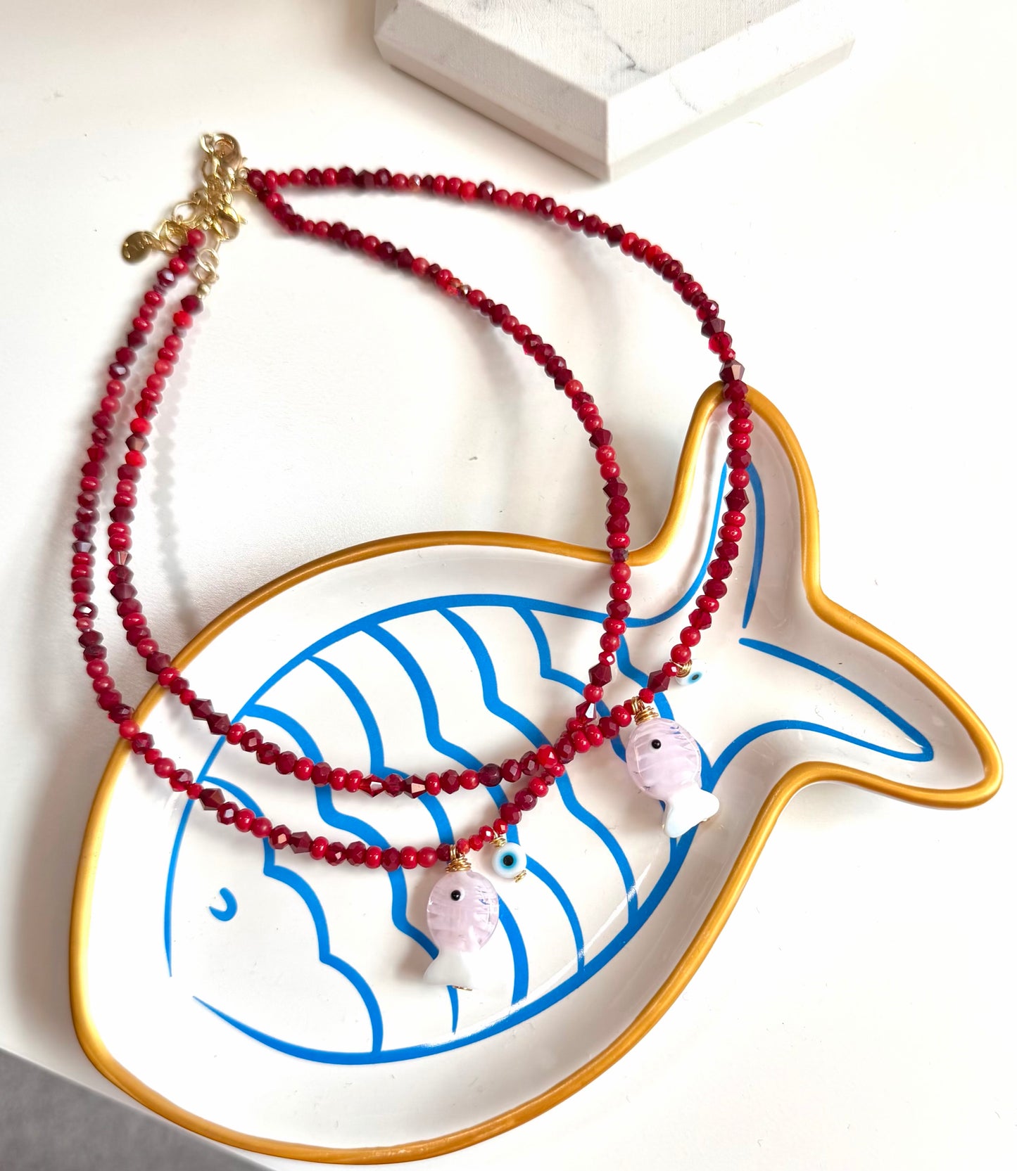 CRYSTAL FISH NECKLACE