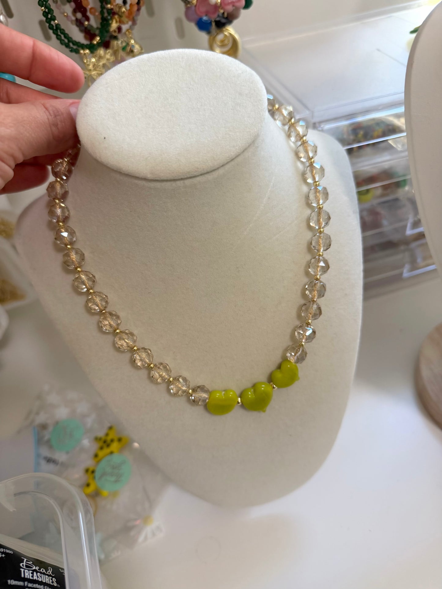 OLIVE HEART NECKLACE