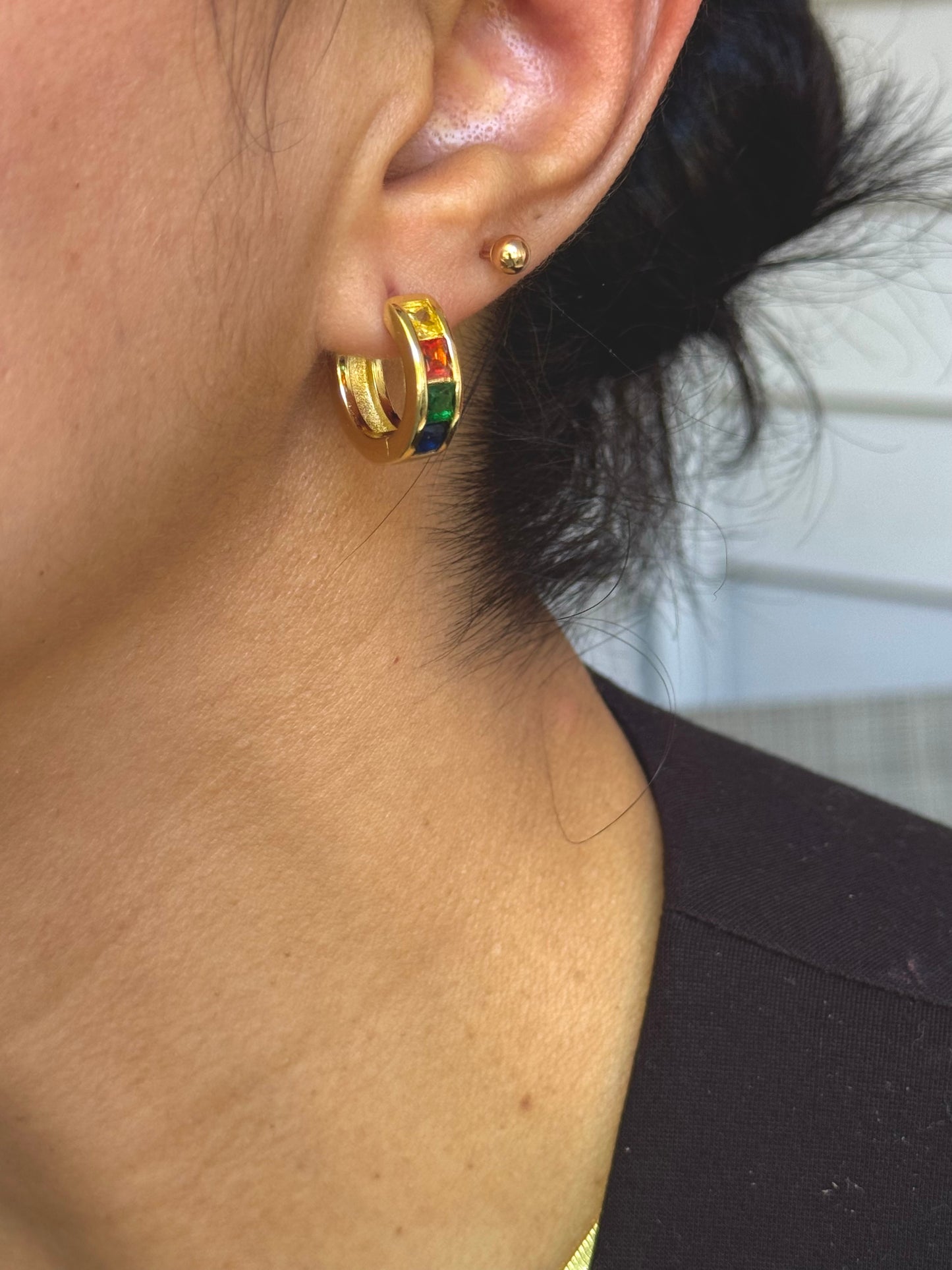 LUXURY EARRING