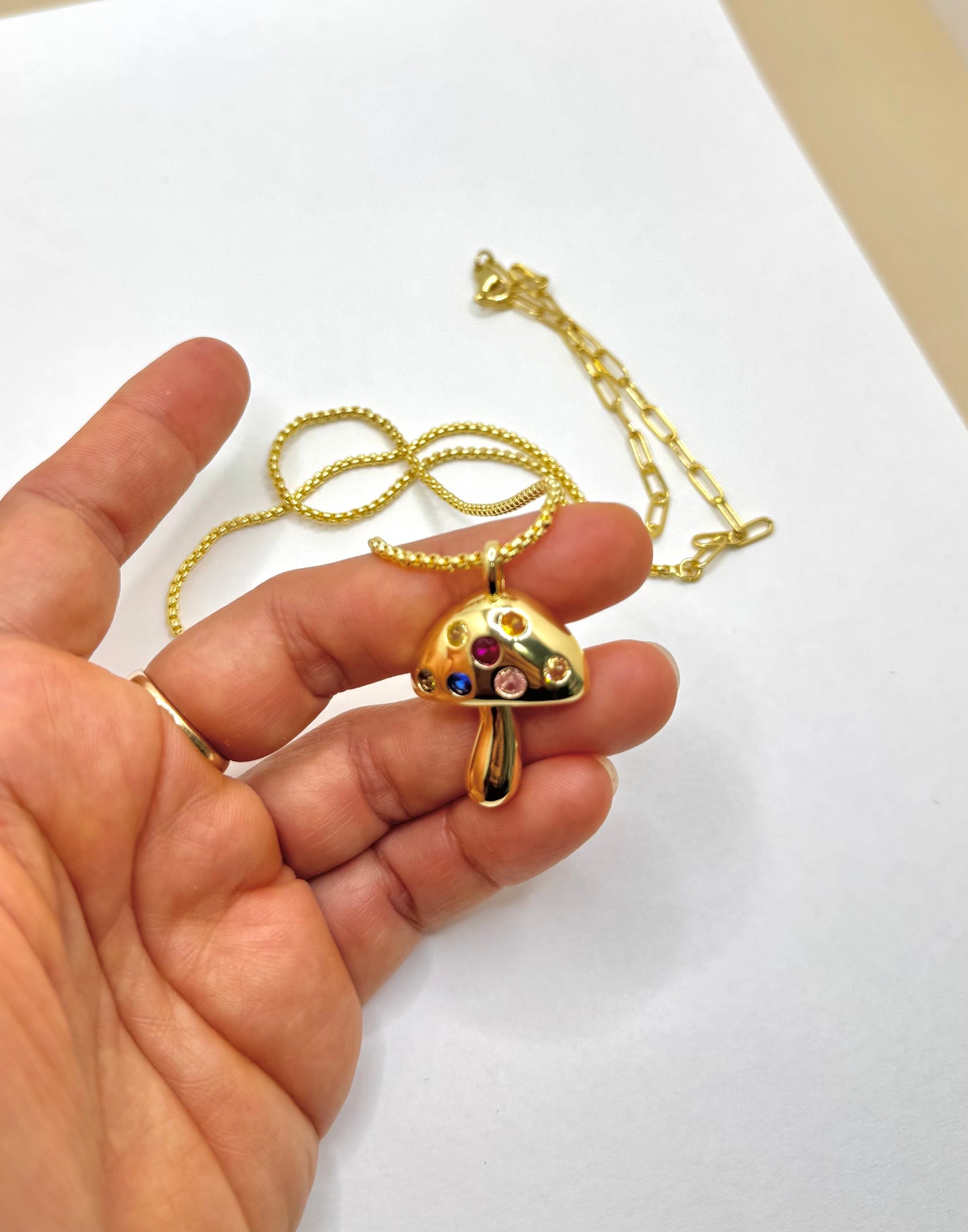 HONGO LUXURY NECKLACE