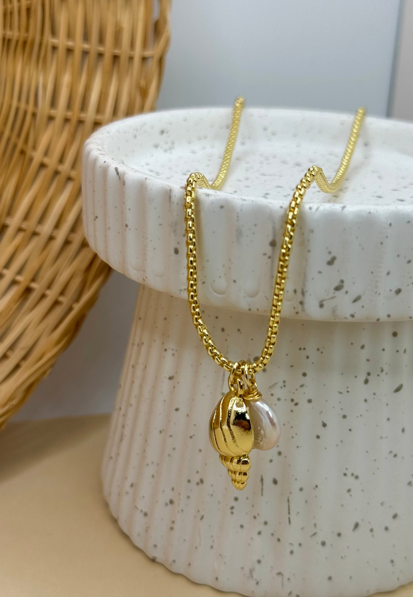 BAMBU NECKLACE