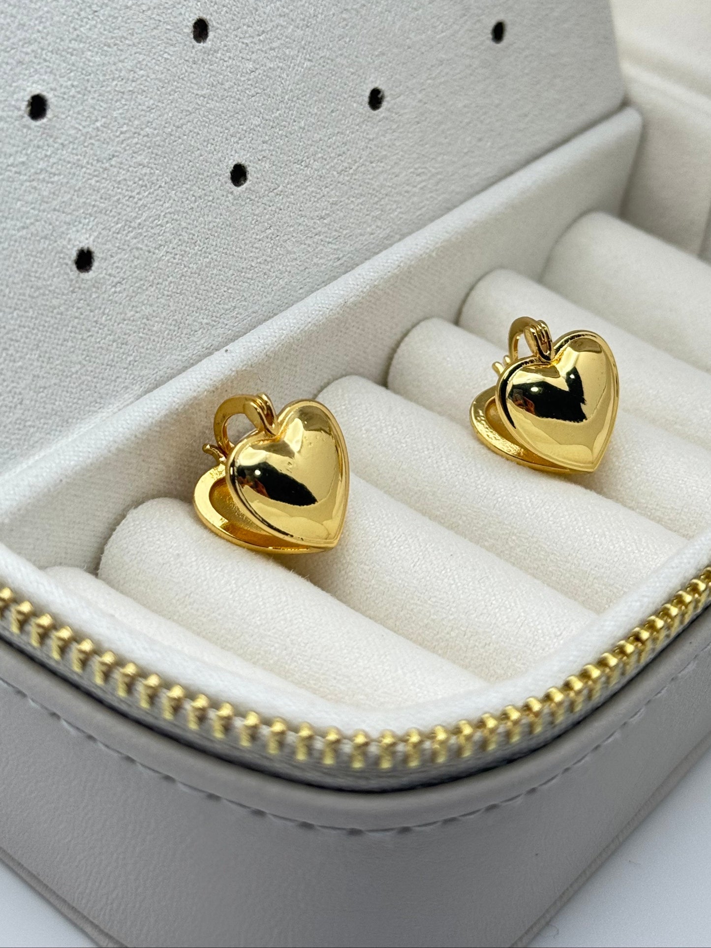 ELI EARRING