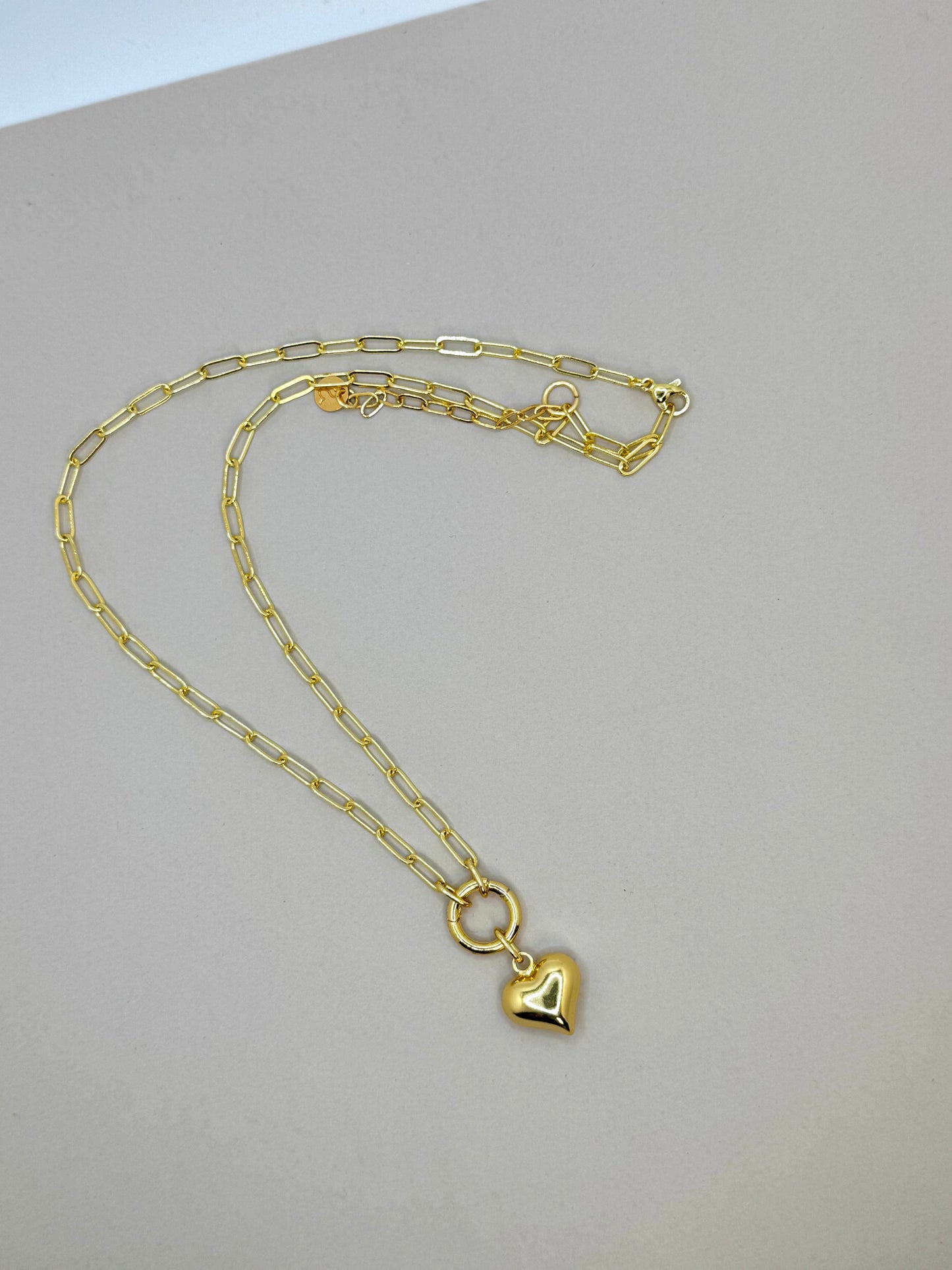 AMARIS NECKLACE