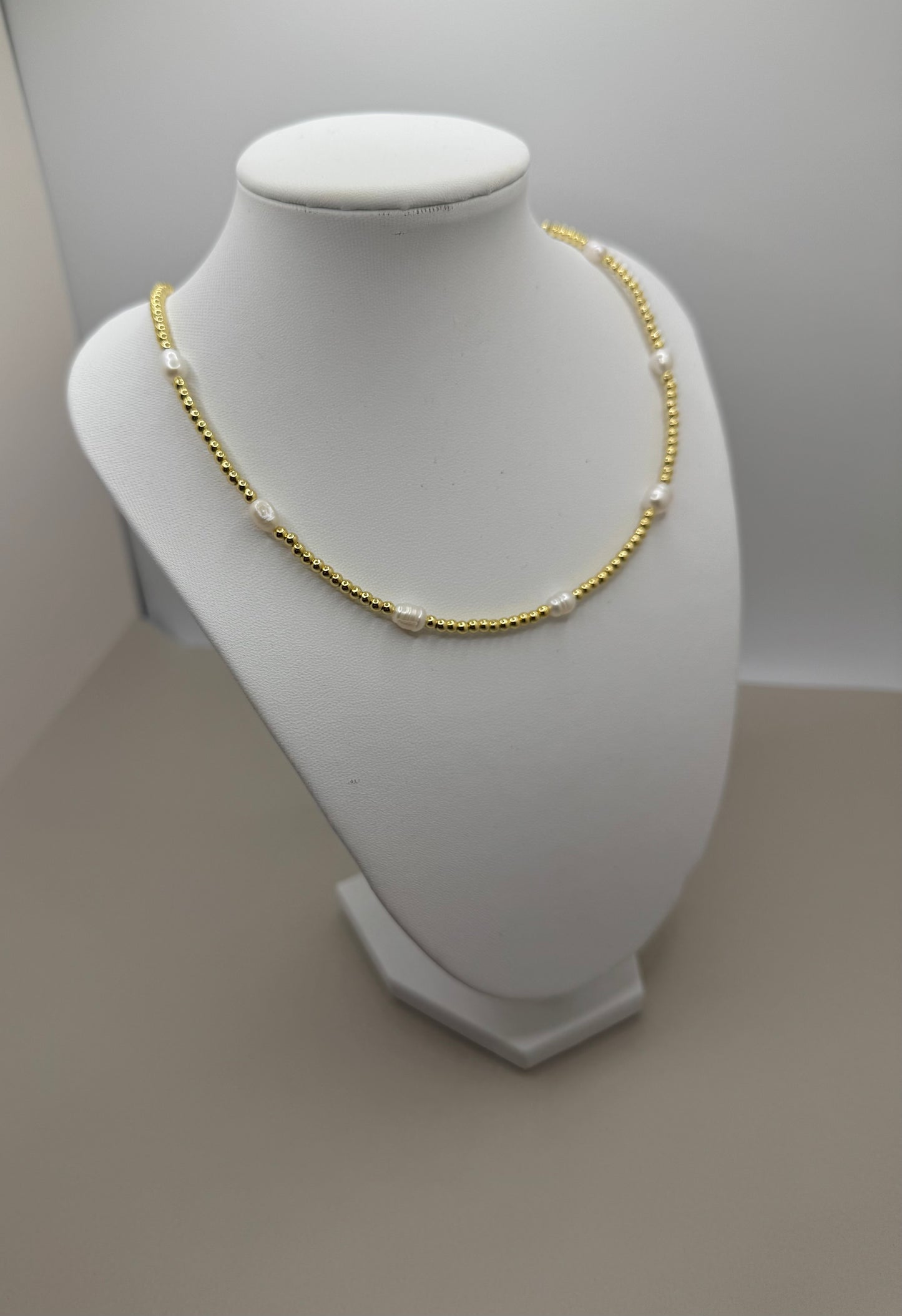 LITTLE PEARL NECKLACE