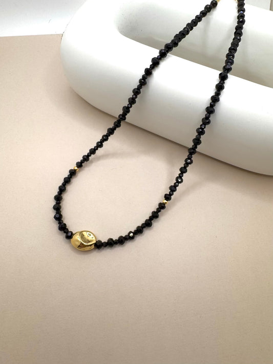 BLACK NECKLACE