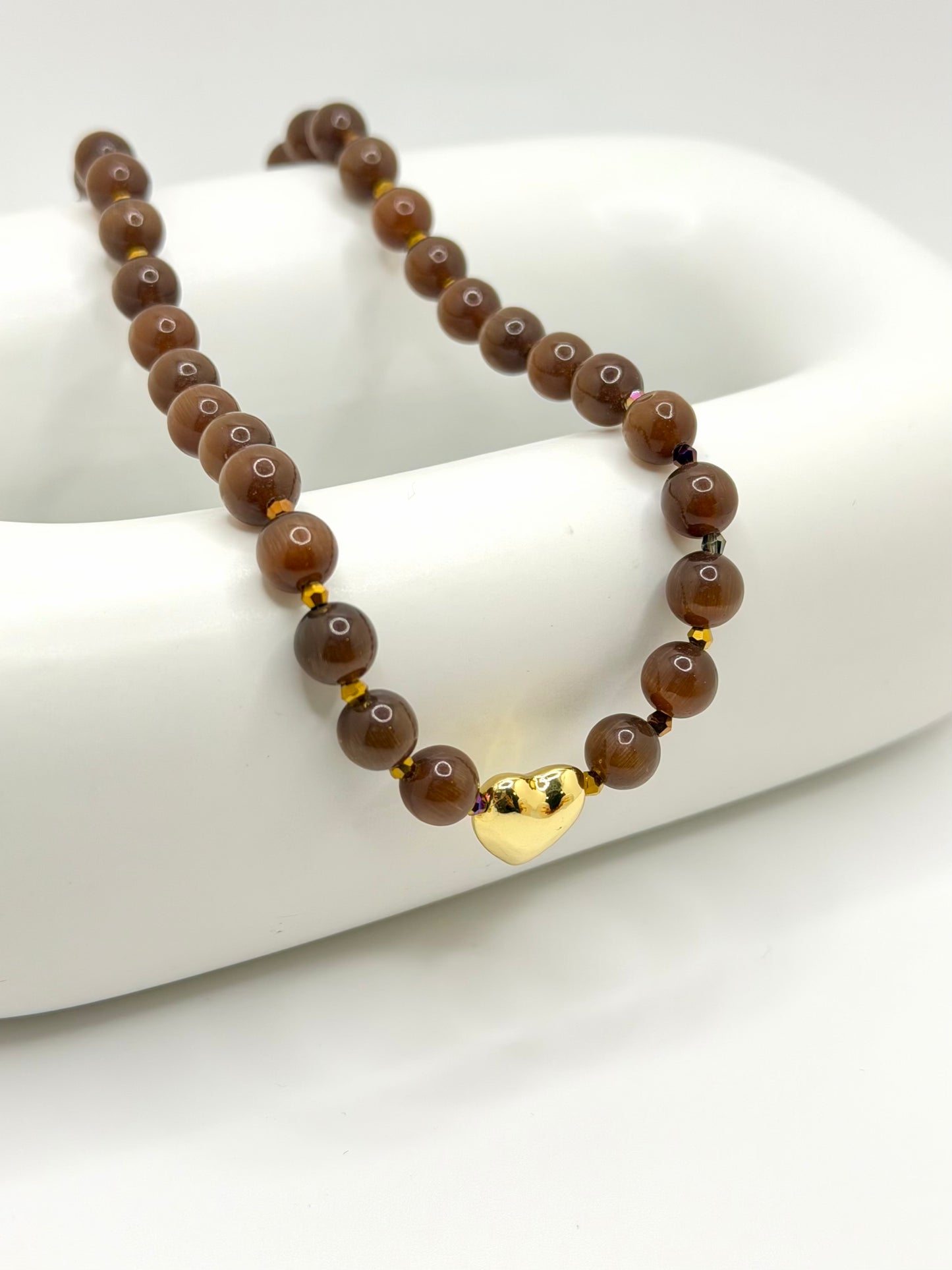 BROWN HEART NECKLACE