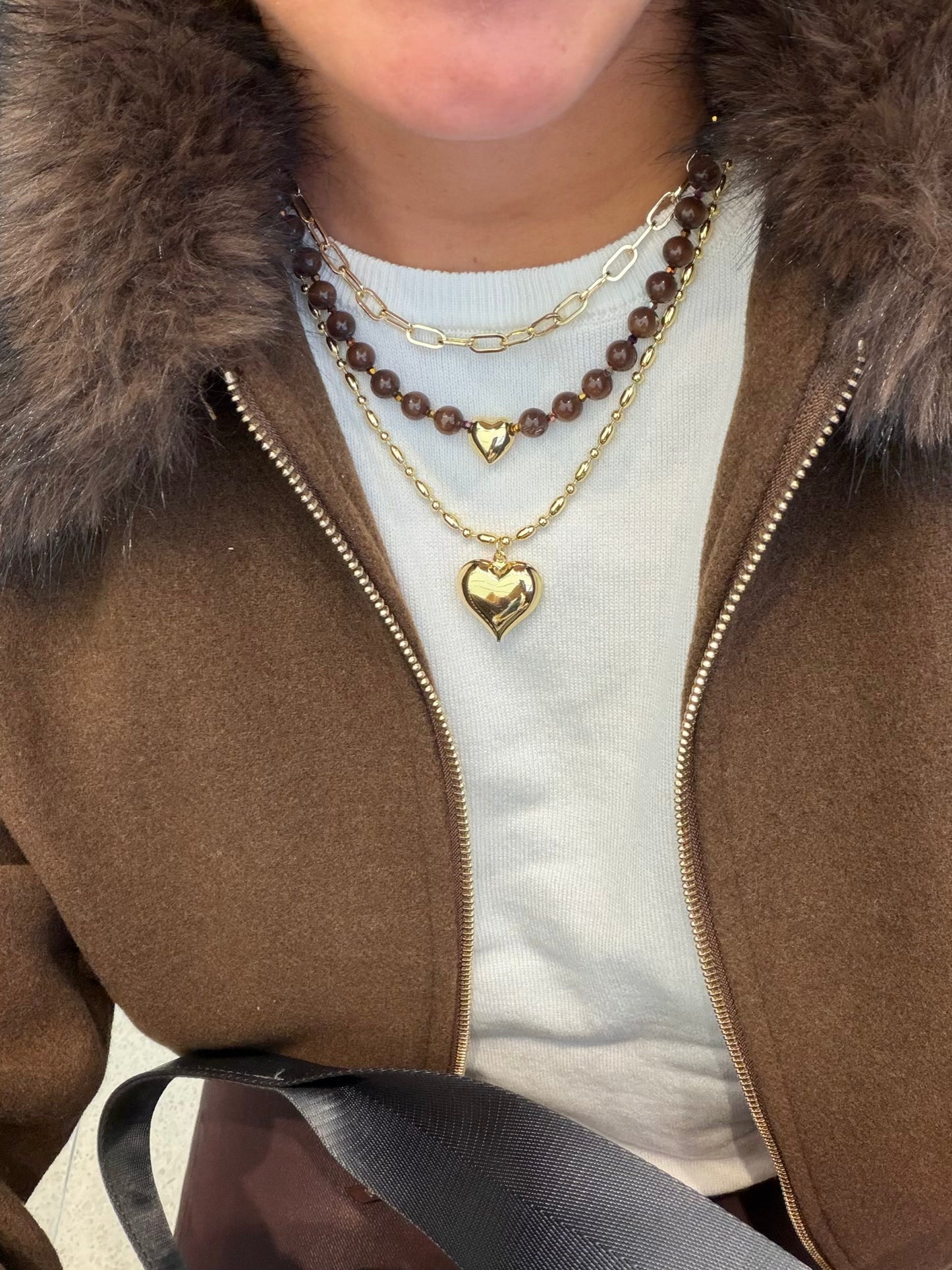 BROWN HEART NECKLACE