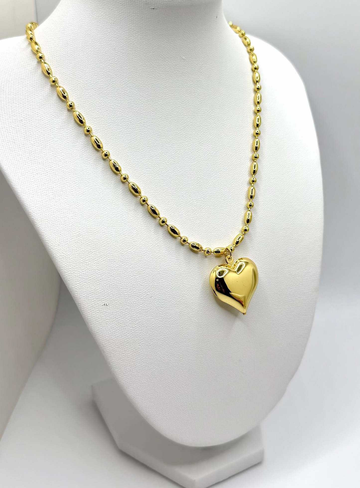 HEART CHAIN NECKLACE