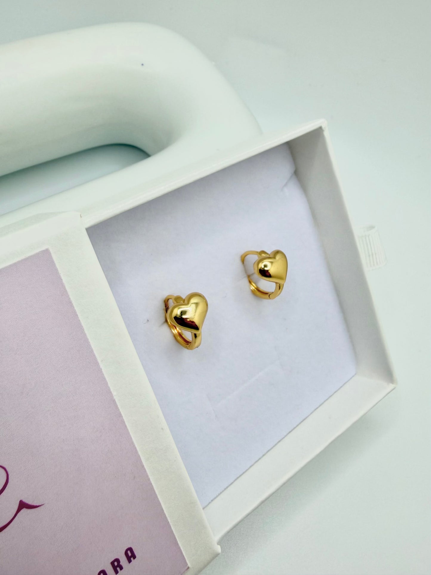 GOLD HEART EARRINGS