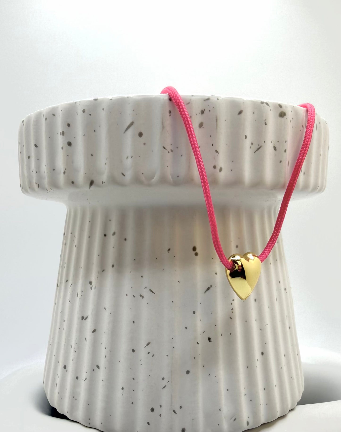 PINK HEART NECKLACE