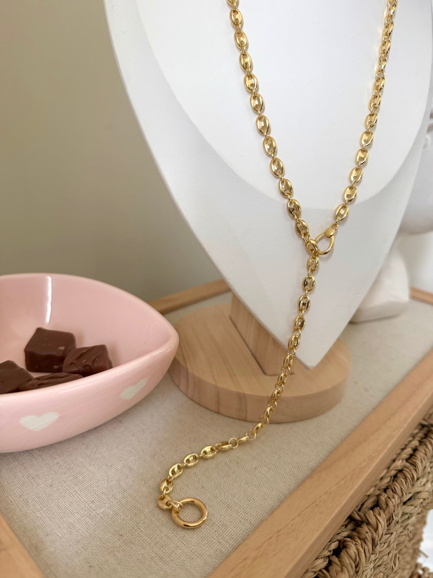 ELEGANT LONG NECKLACE