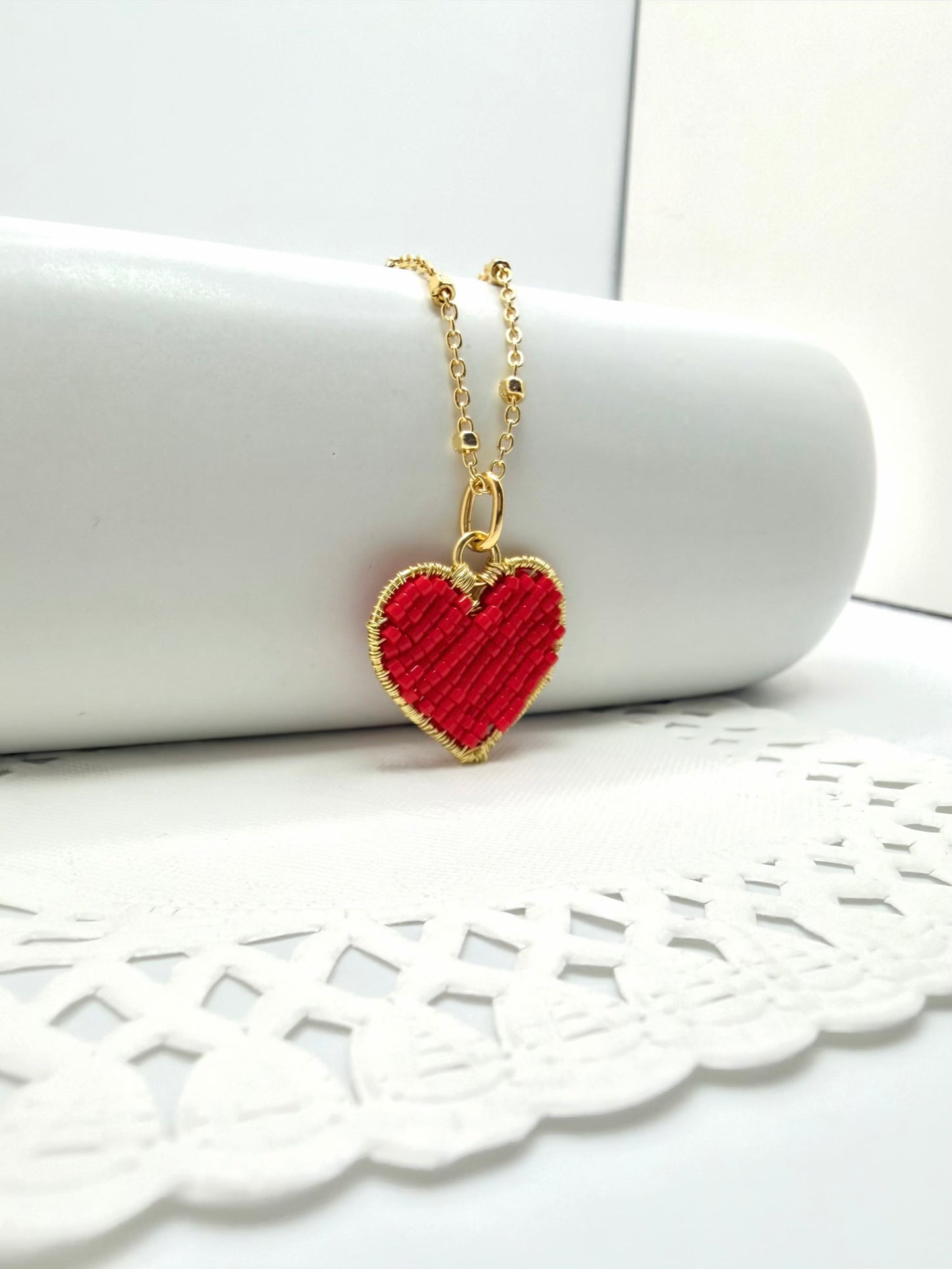 HEART RED NECKLACE