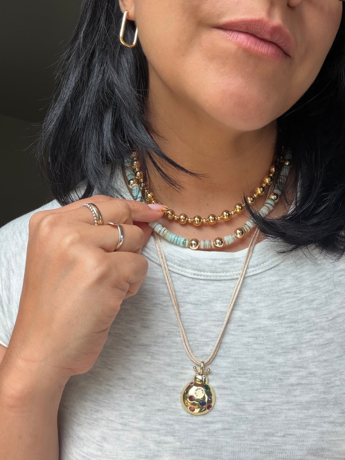 NACRE NECKLACE