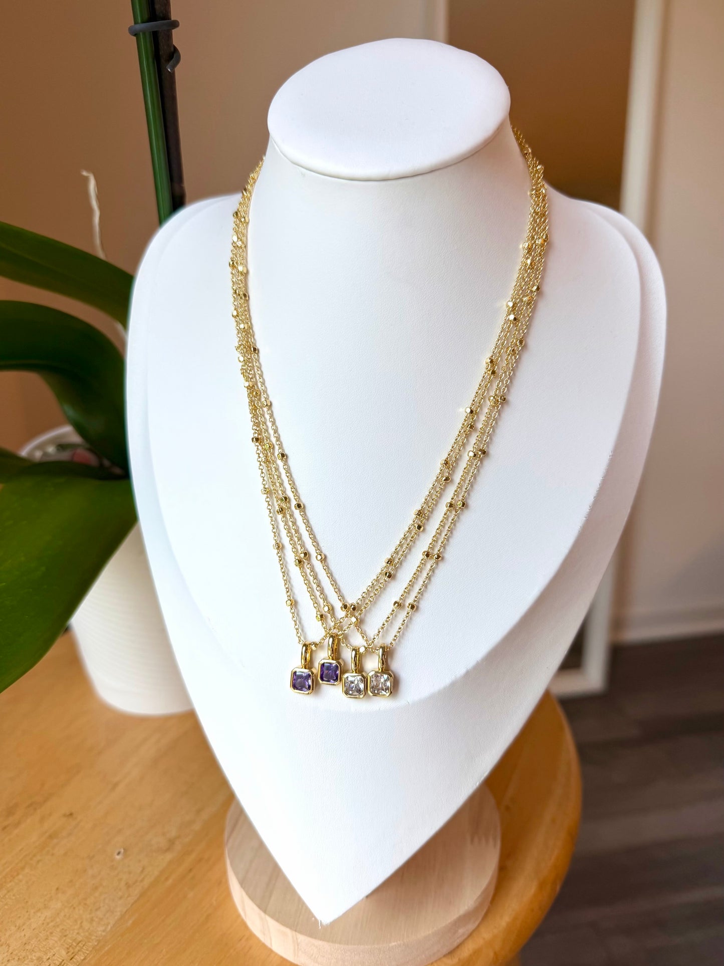 DIAMON LOVE NECKLACE