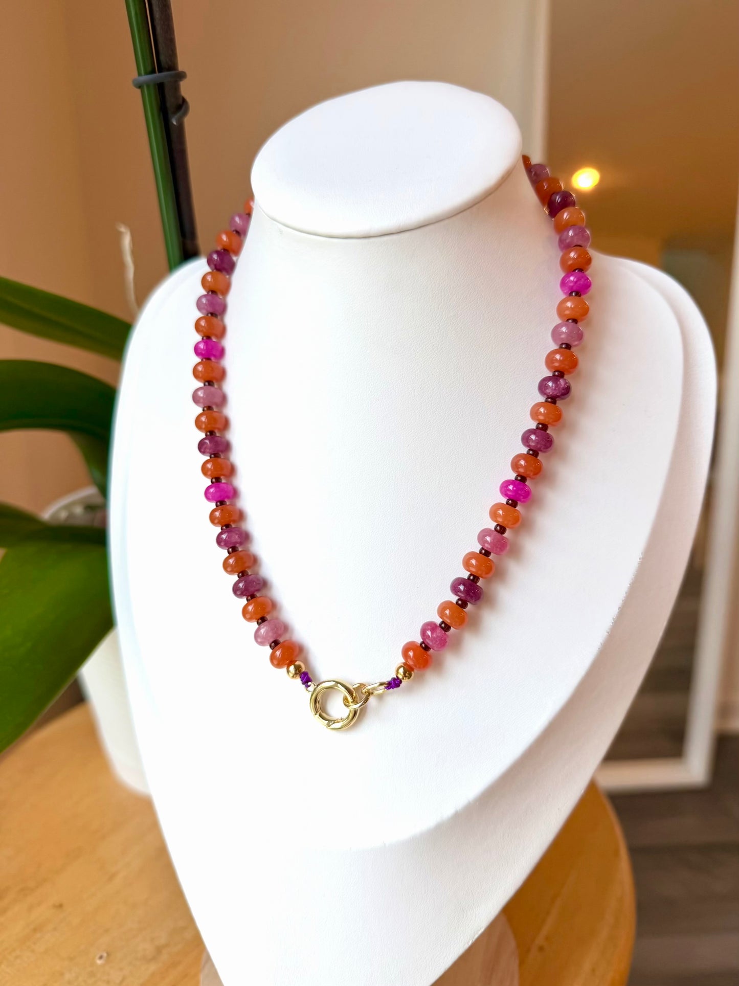 LIRA NECKLACE