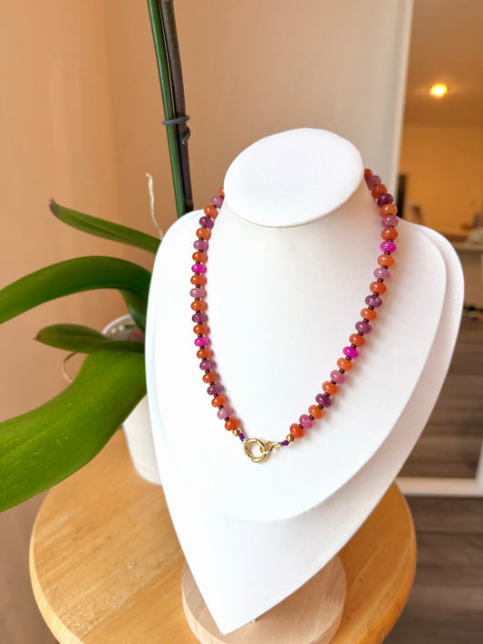 LIRA NECKLACE