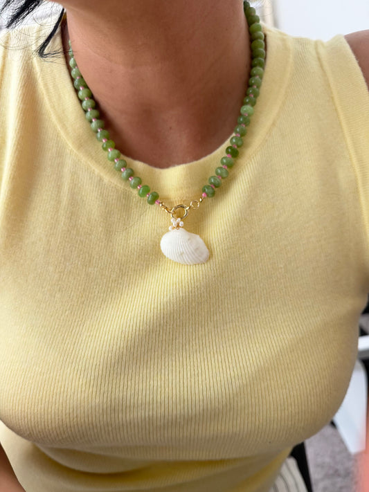 GREEN SUNSHINE NECKLACE