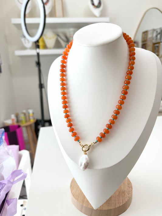 ORANGE SUMMER NECKLACE