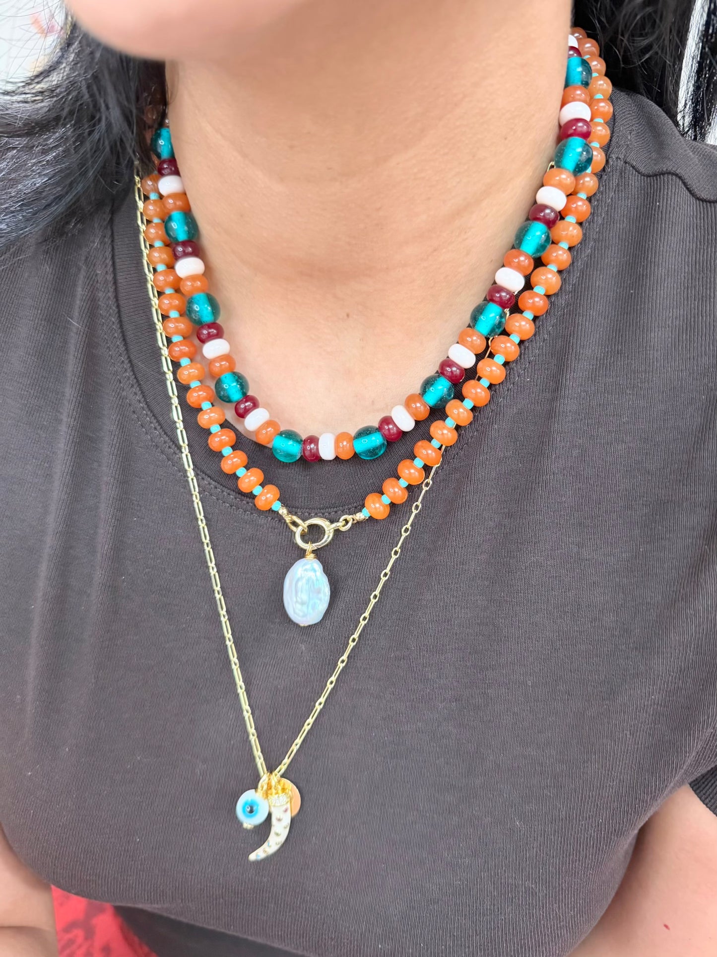 BUBBLE CARAMEL NECKLACE