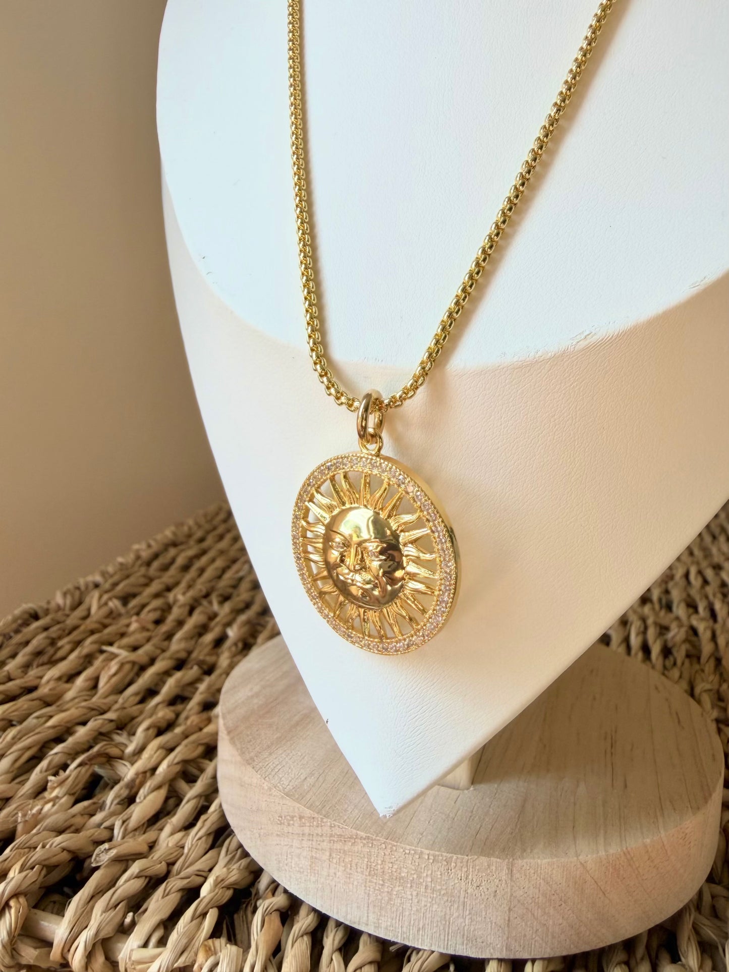 GOLDEN SUN NECKLACE