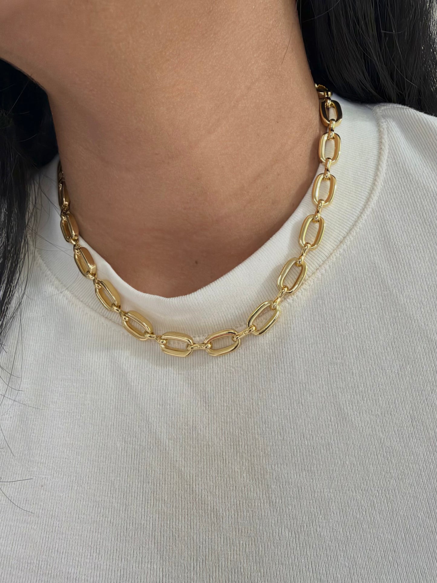 LUX CHAIN NECKLACE