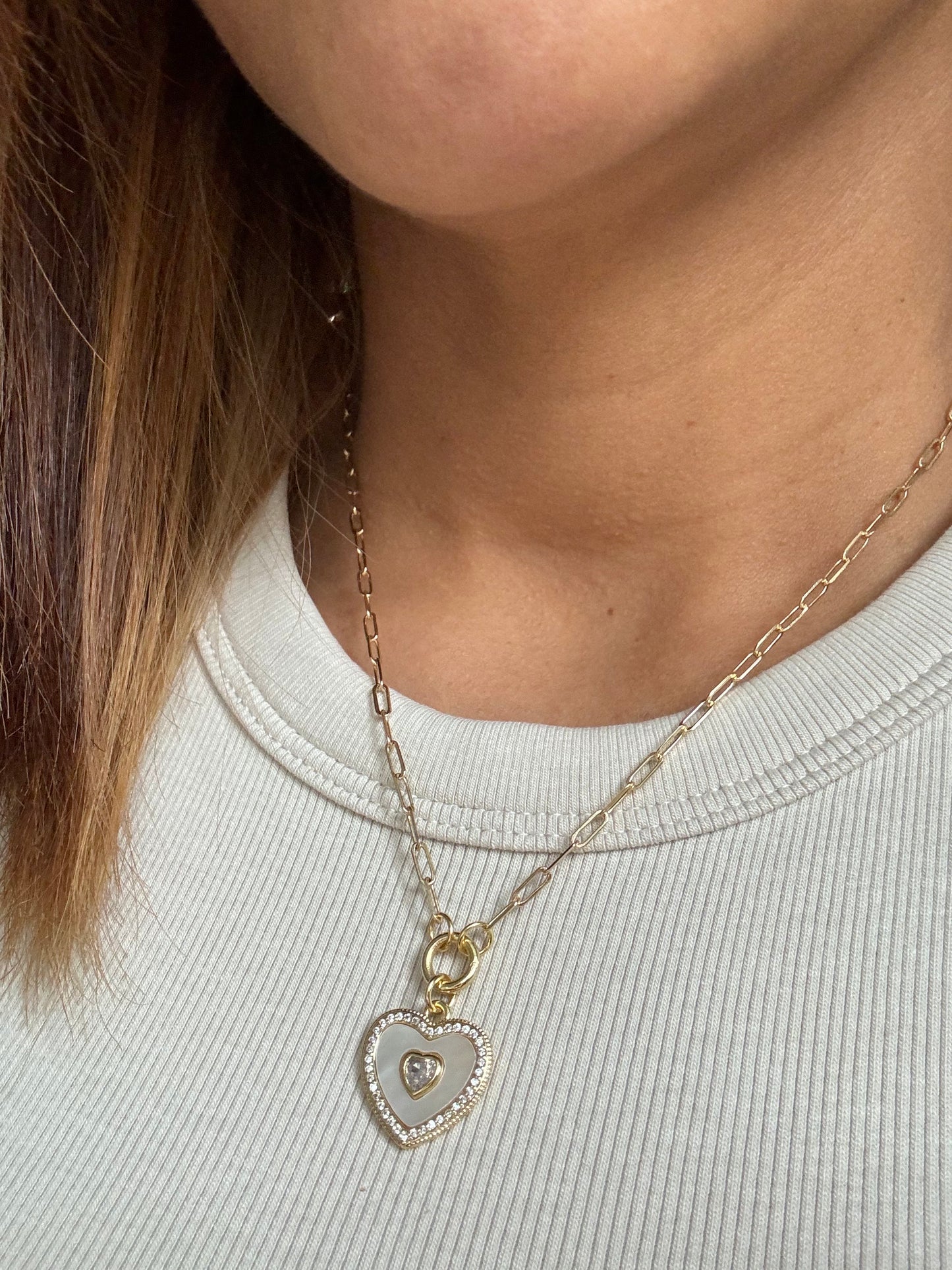 NACAR NECKLACE