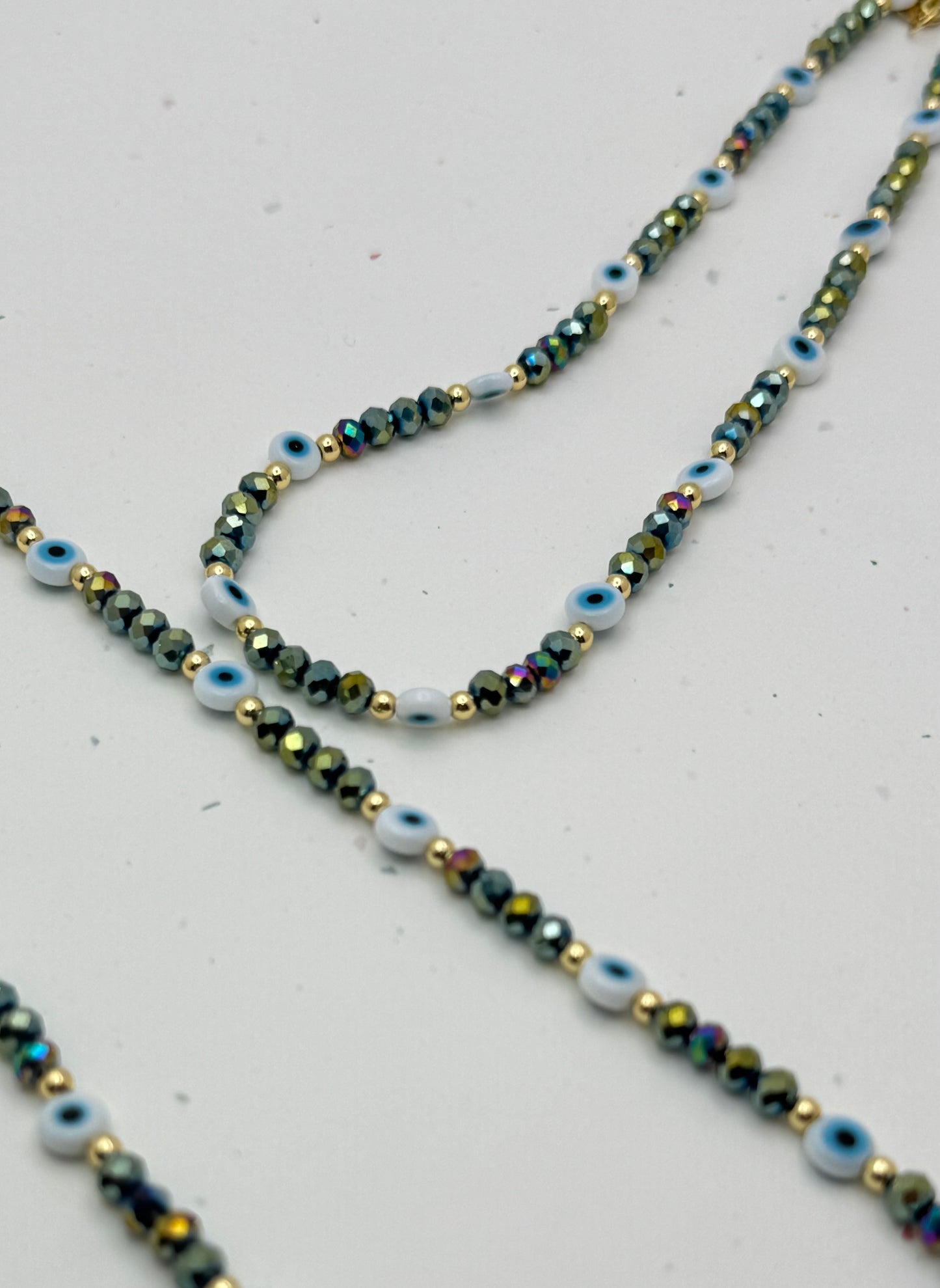 VICKY NECKLACE