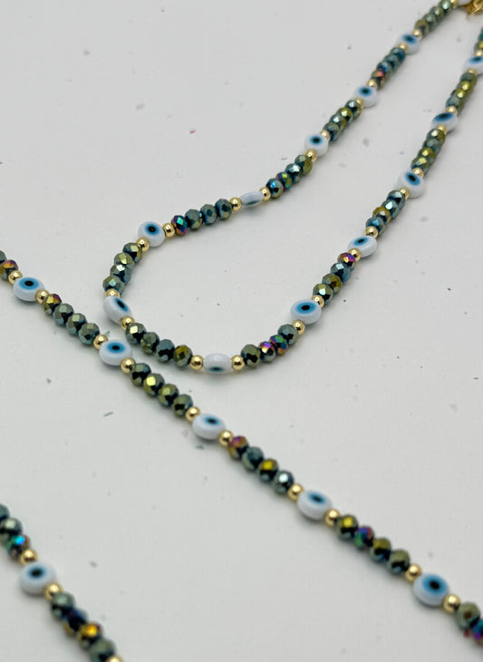 VICKY NECKLACE