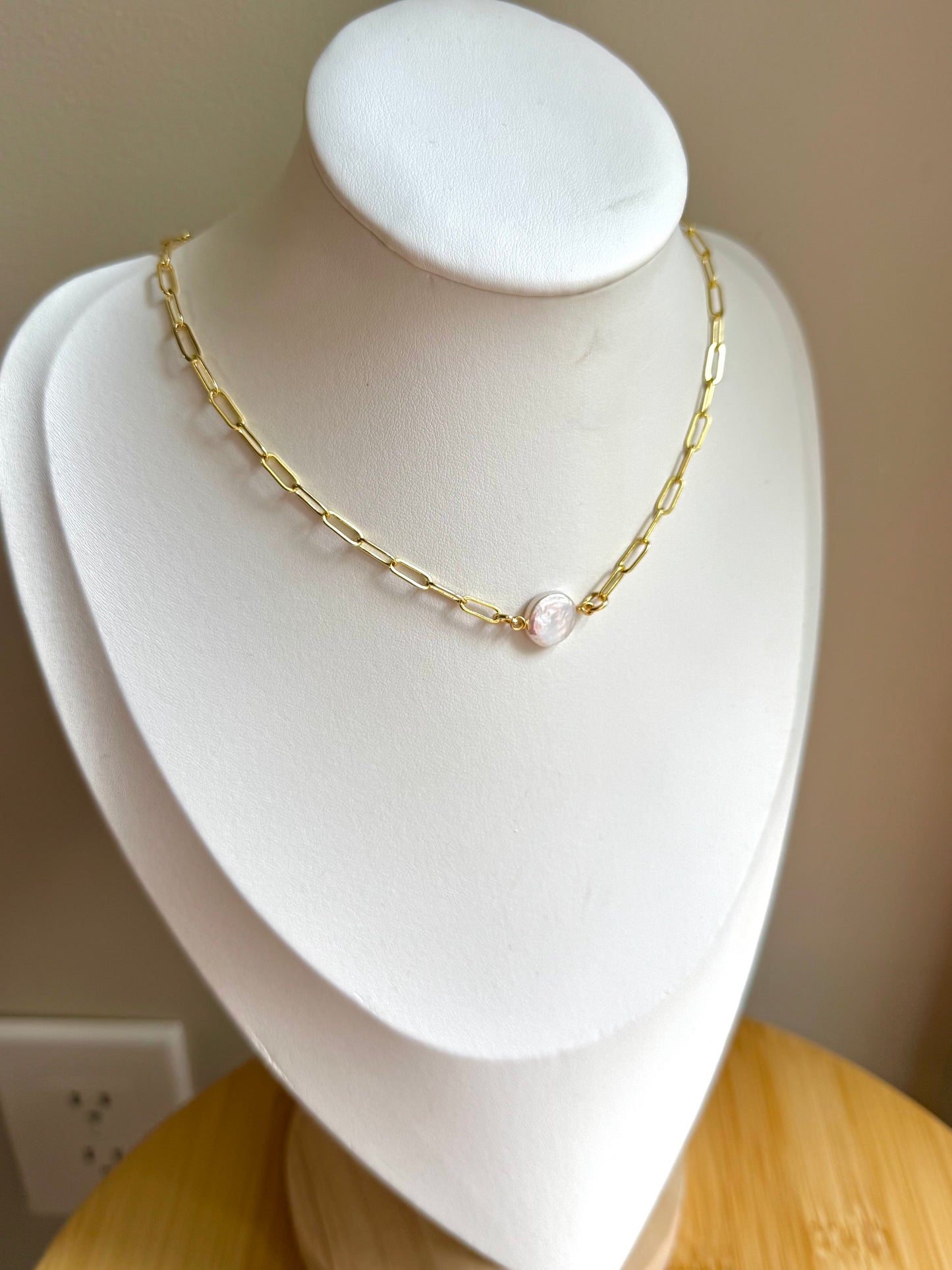 ALI NECKLACE