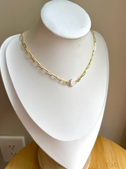 ALI NECKLACE