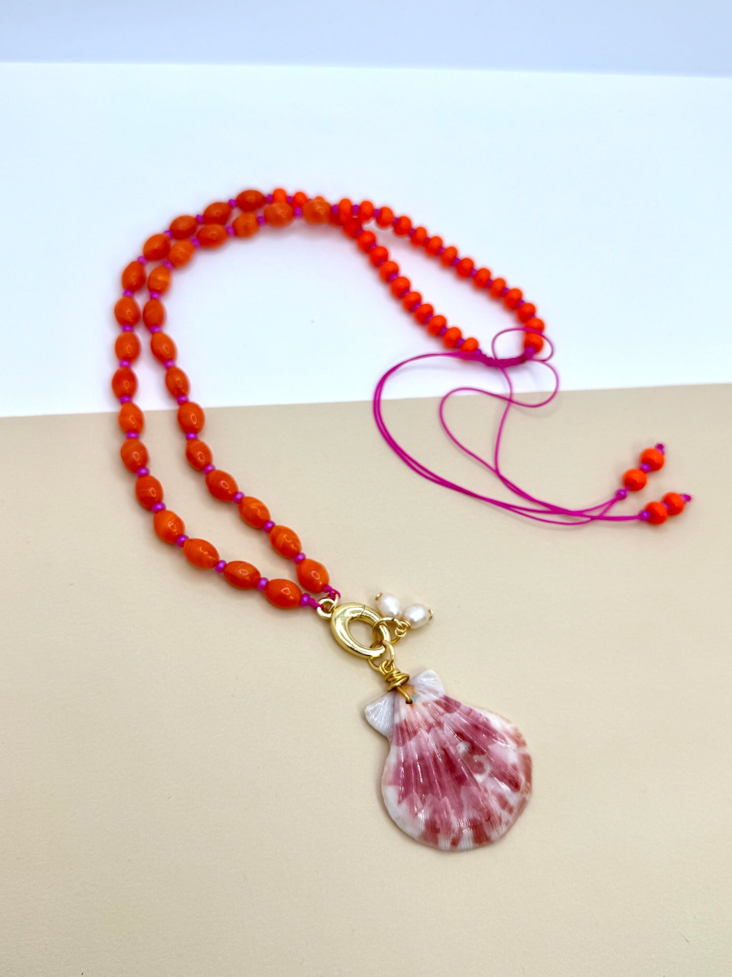 VOLEUZ NECKLACE