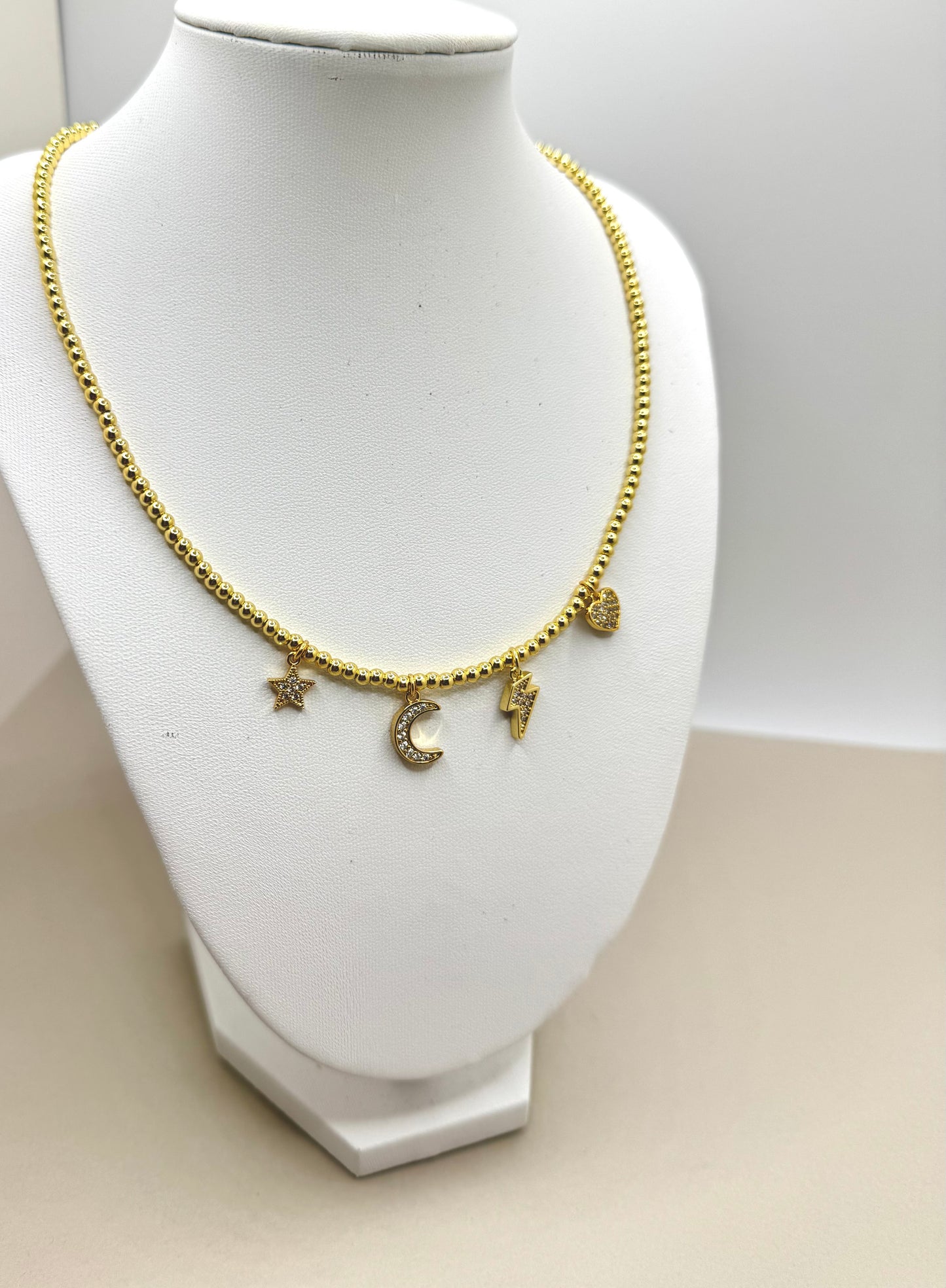 VIA NECKLACE