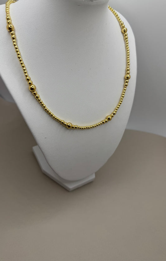 BASIC NECKLACE